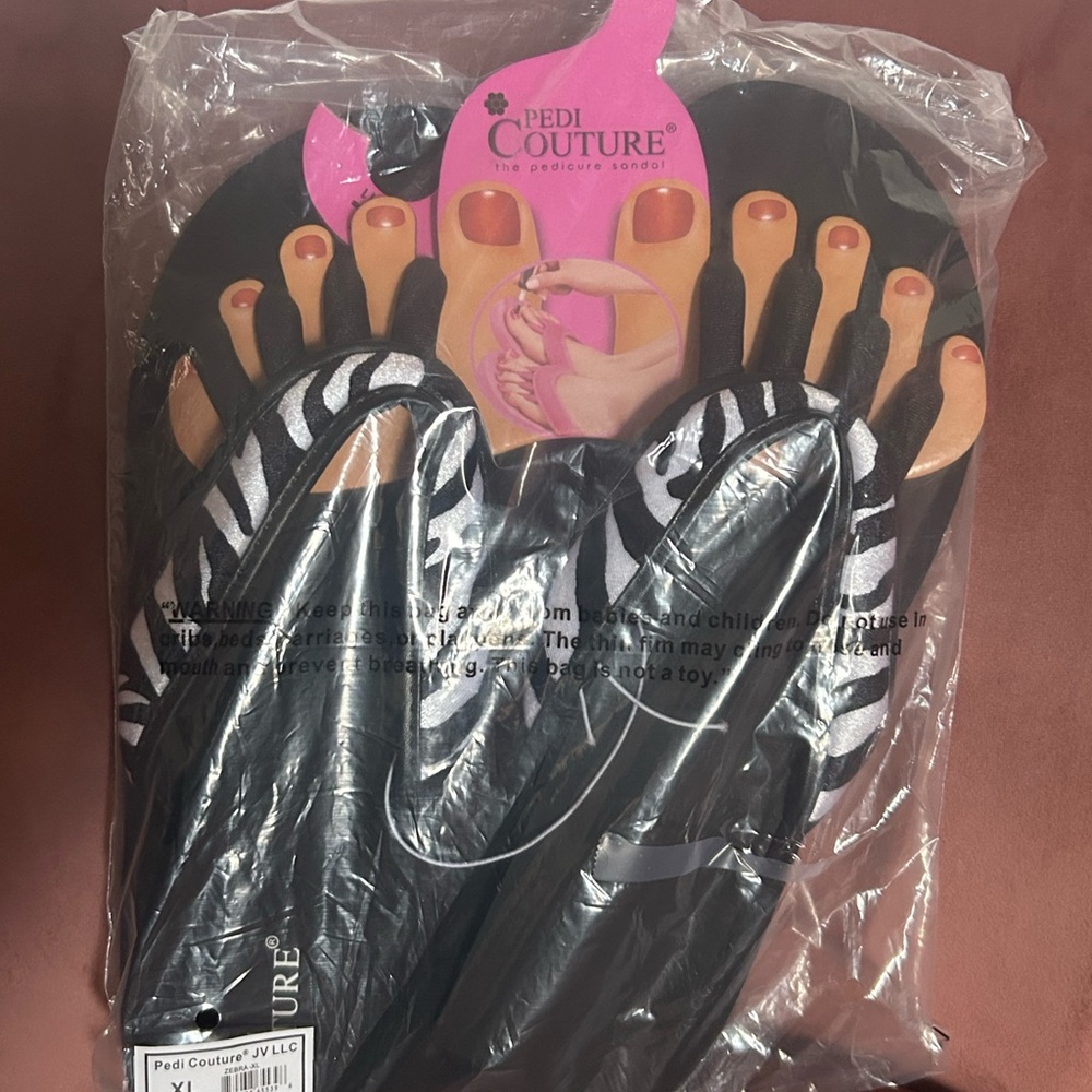 Black and White Zebra Sandals - Picture 6 of 7